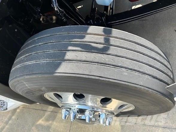 Peterbilt 579 Autotractoare