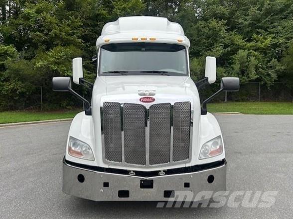 Peterbilt 579 Autotractoare