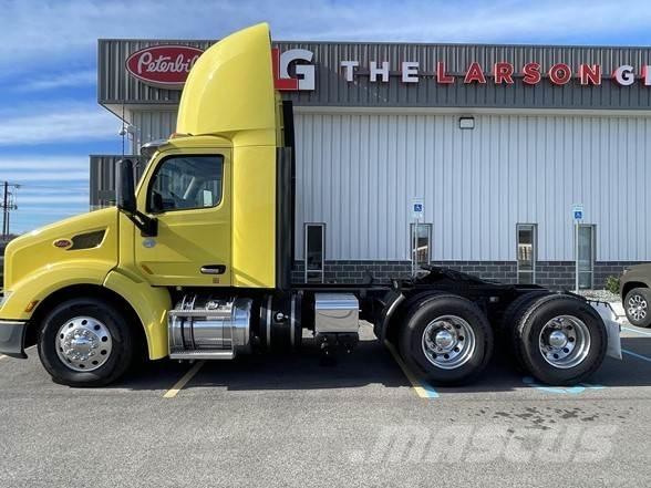 Peterbilt 579 Autotractoare