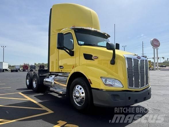 Peterbilt 579 Autotractoare