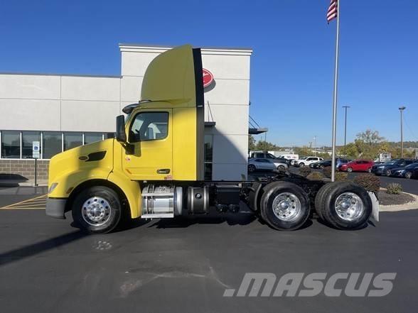 Peterbilt 579 Autotractoare