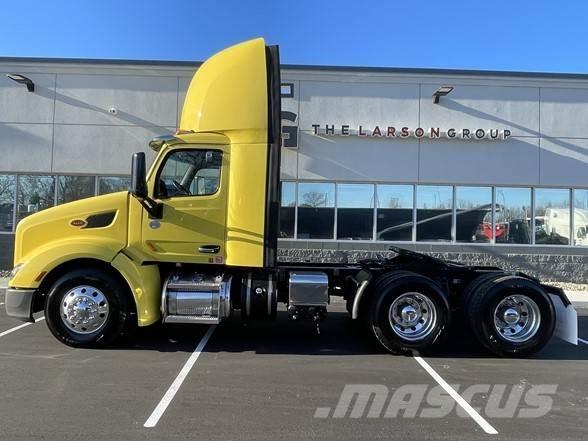 Peterbilt 579 Autotractoare