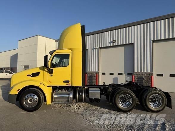 Peterbilt 579 Autotractoare