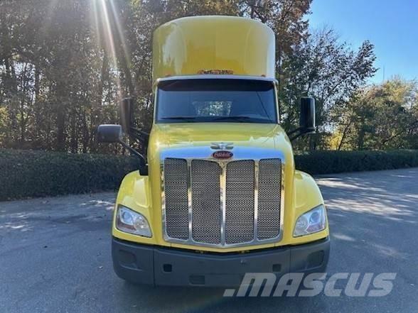 Peterbilt 579 Autotractoare