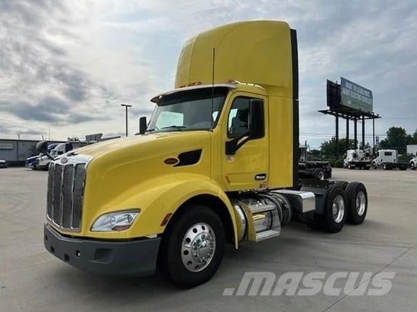 Peterbilt 579 Autotractoare