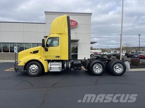Peterbilt 579 Autotractoare