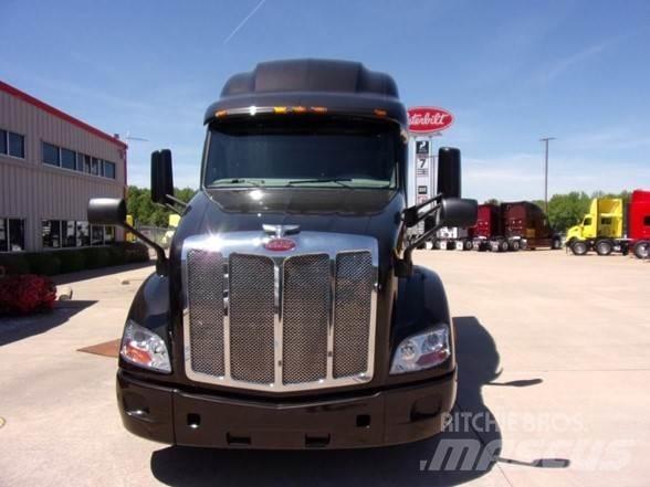 Peterbilt 579 Autotractoare