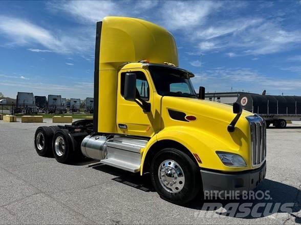 Peterbilt 579 Autotractoare