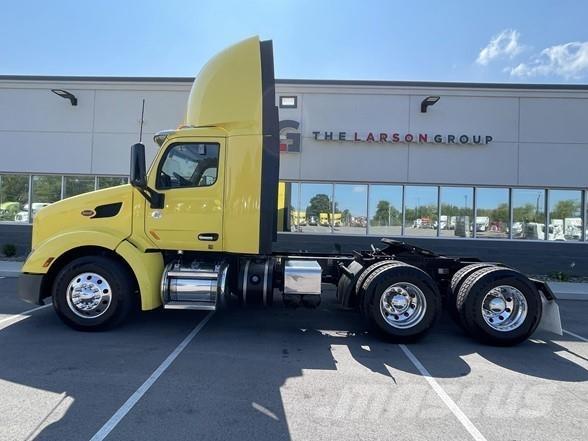 Peterbilt 579 Autotractoare
