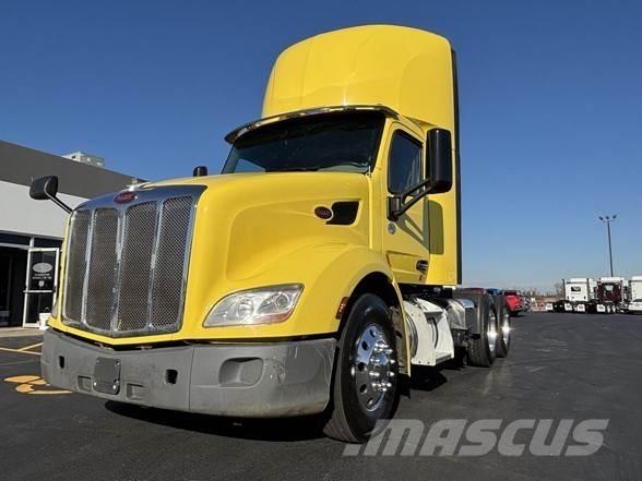 Peterbilt 579 Autotractoare