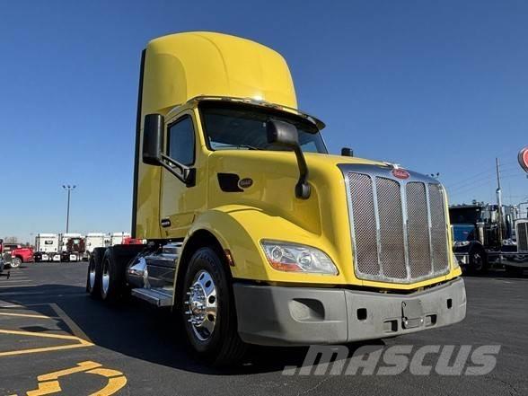 Peterbilt 579 Autotractoare