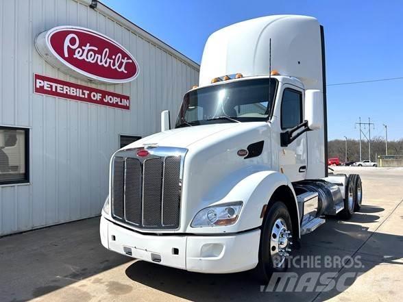 Peterbilt 579 Autotractoare