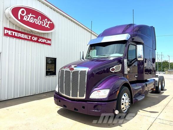Peterbilt 579 Autotractoare