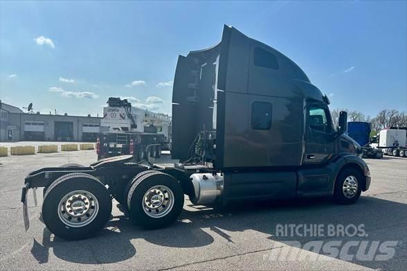 Peterbilt 579 Autotractoare