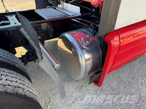 Peterbilt 579 Autotractoare