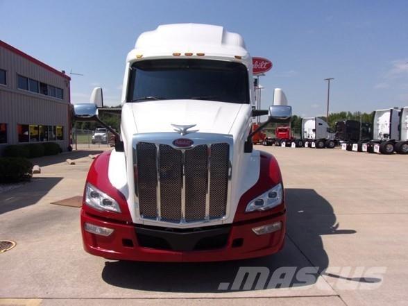 Peterbilt 579 Autotractoare