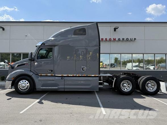 Peterbilt 579 Autotractoare