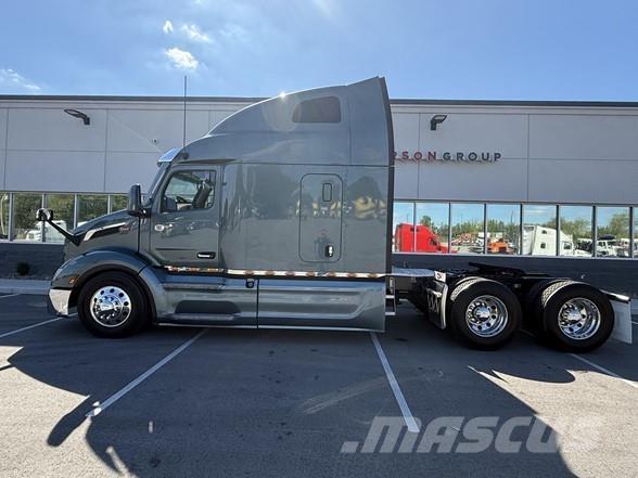 Peterbilt 579 Autotractoare