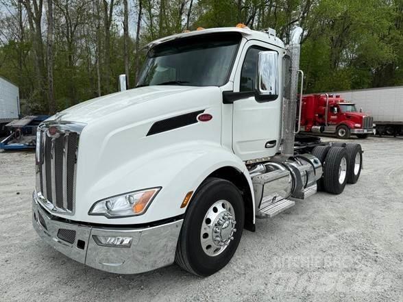 Peterbilt 579 Autotractoare