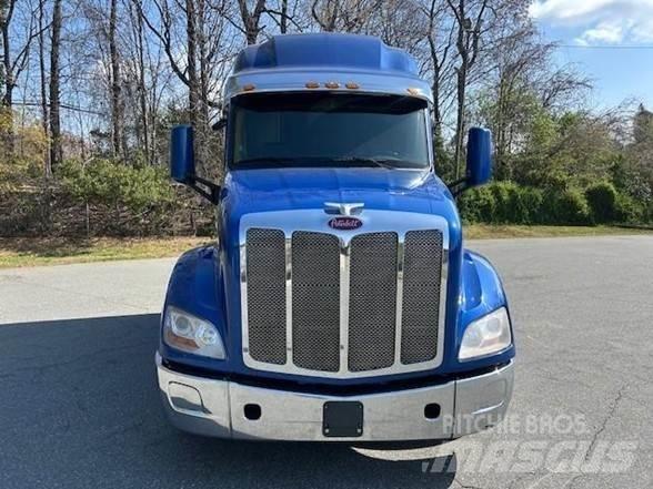 Peterbilt 579 Autotractoare