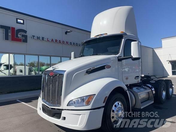 Peterbilt 579 Autotractoare