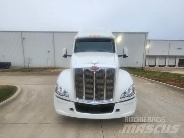 Peterbilt 579 Autotractoare