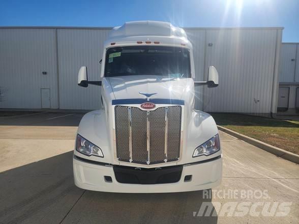 Peterbilt 579 Autotractoare