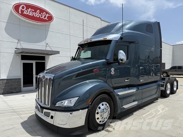 Peterbilt 579 Autotractoare