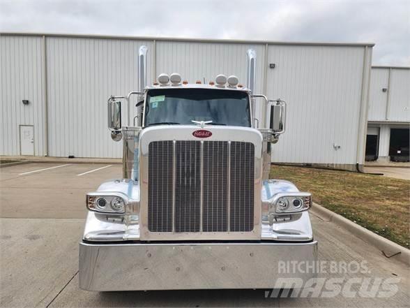 Peterbilt 589 Autotractoare
