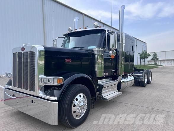 Peterbilt 589 Autotractoare