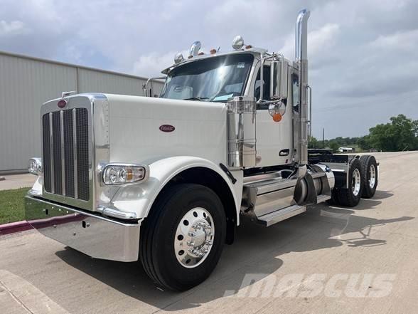 Peterbilt 589 Autotractoare