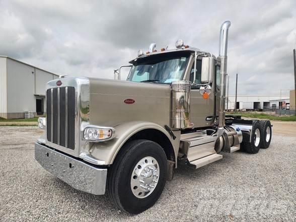 Peterbilt 589 Autotractoare