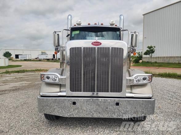 Peterbilt 589 Autotractoare