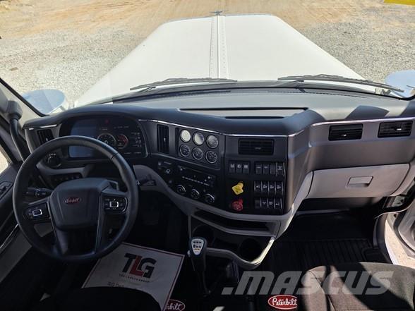 Peterbilt 589 Autotractoare