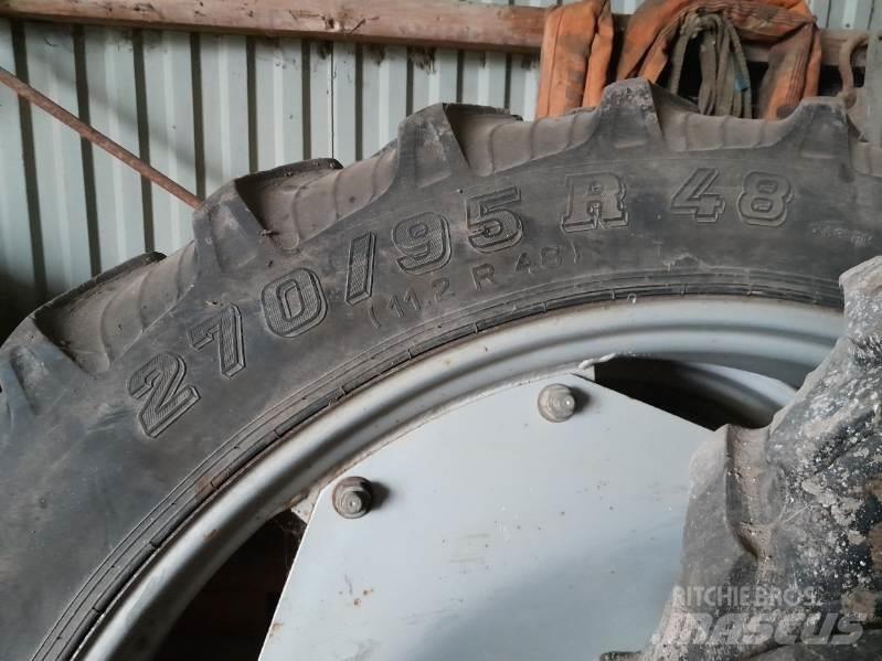  - - -  270/95R48 Roti
