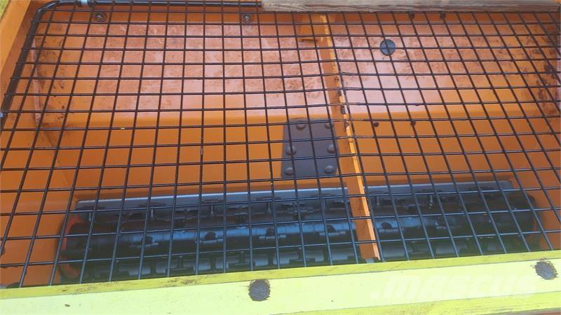 Rauch UKS 100 Dispersare nisip si sare