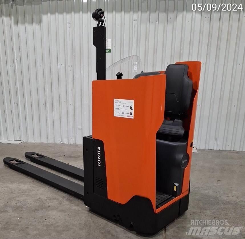 BT LSI200 Transpaleta electica cu furca
