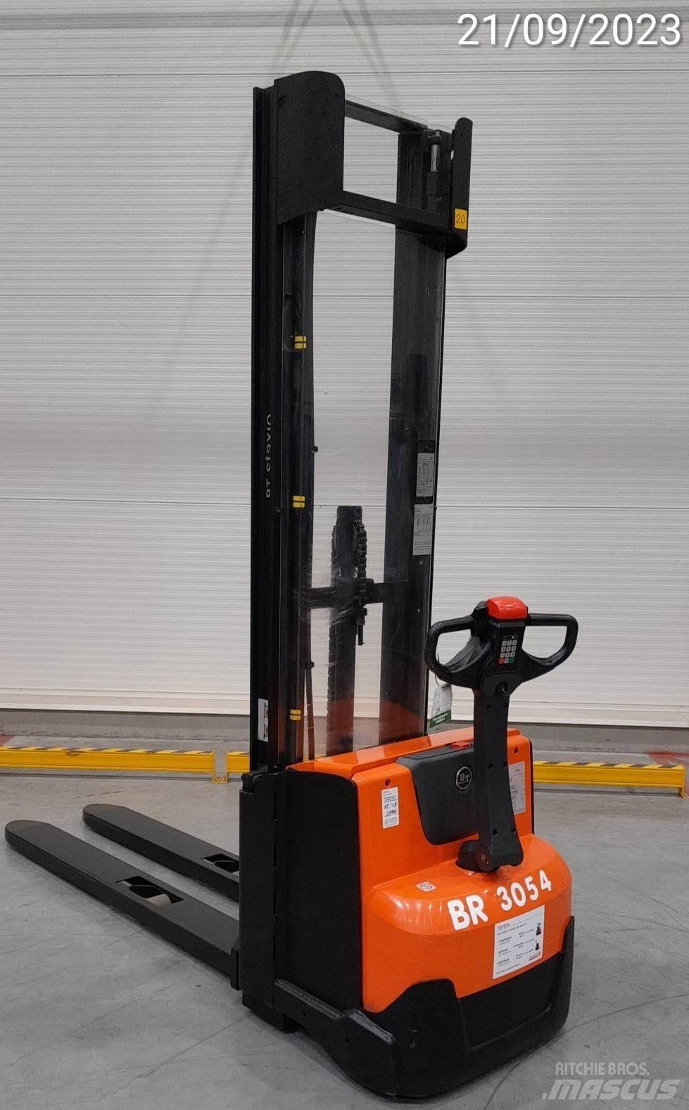 BT SWE140 Transpaleta manuala