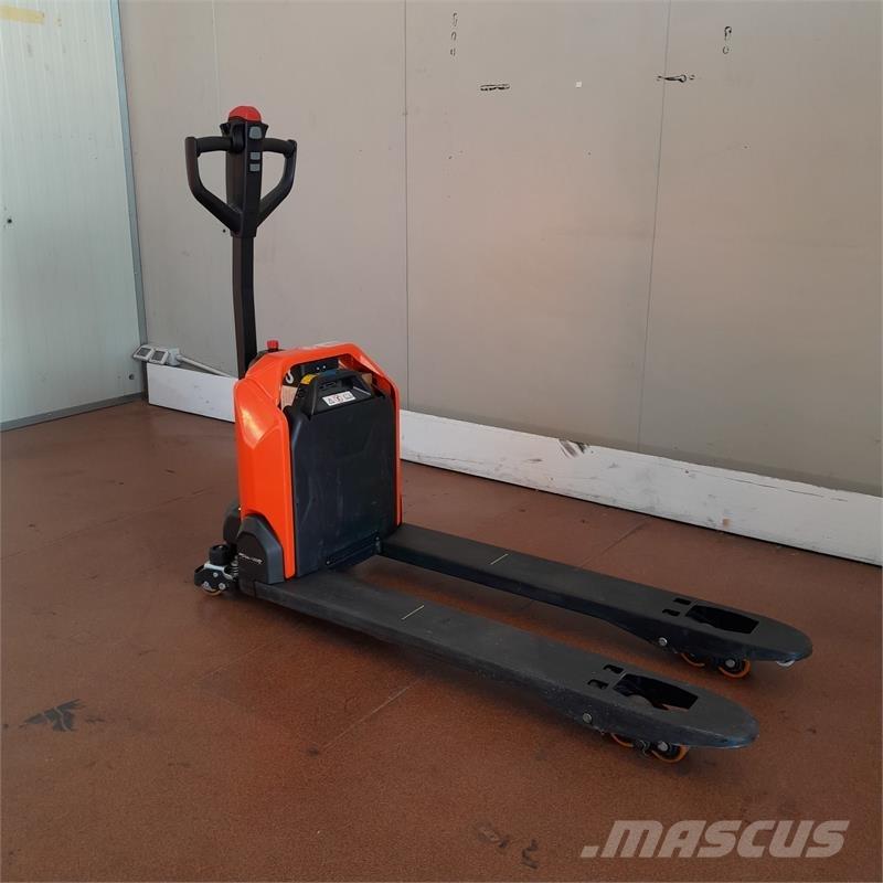 BT LHE130 Stivuitor electric