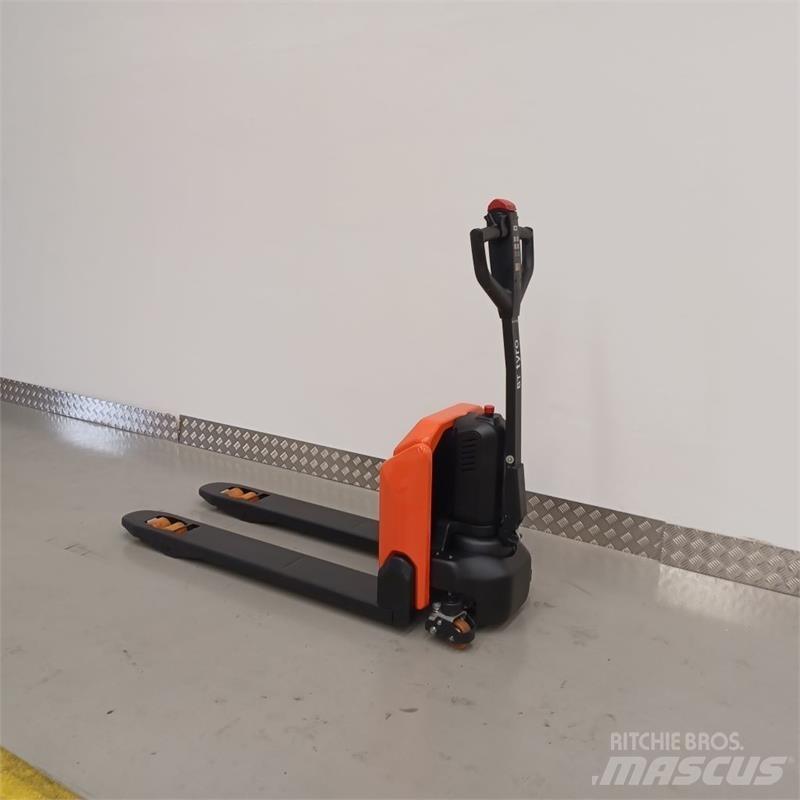 BT LHE130 Stivuitor electric