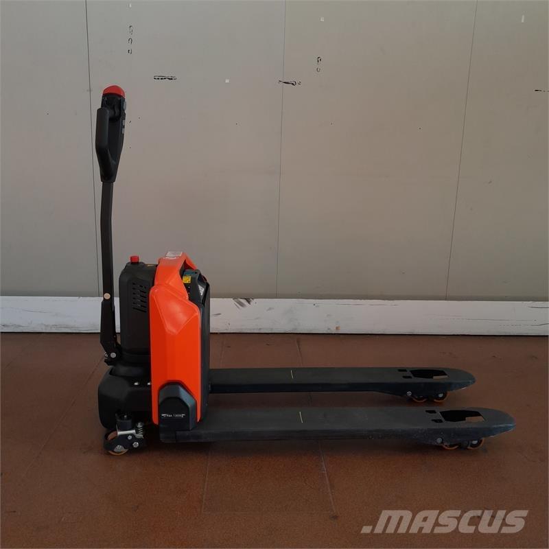 BT LHE130 Stivuitor electric