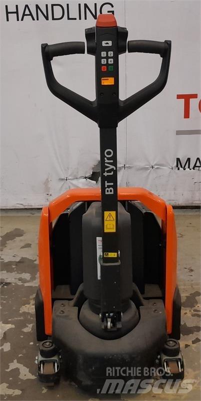 BT LHE130 Stivuitor electric