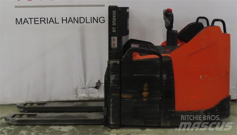 BT SPE200D Transpaleti autopropulsanti