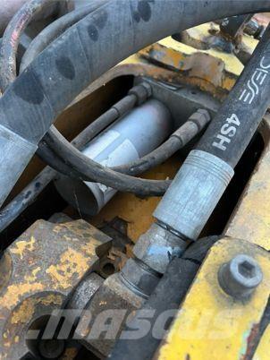  BRH Montabert 501 NG Ciocane hidraulice batut piloni