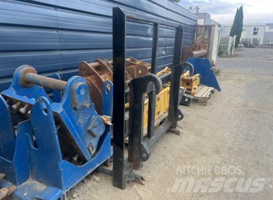 Merlo Pique botte Stivuitoare telescopice