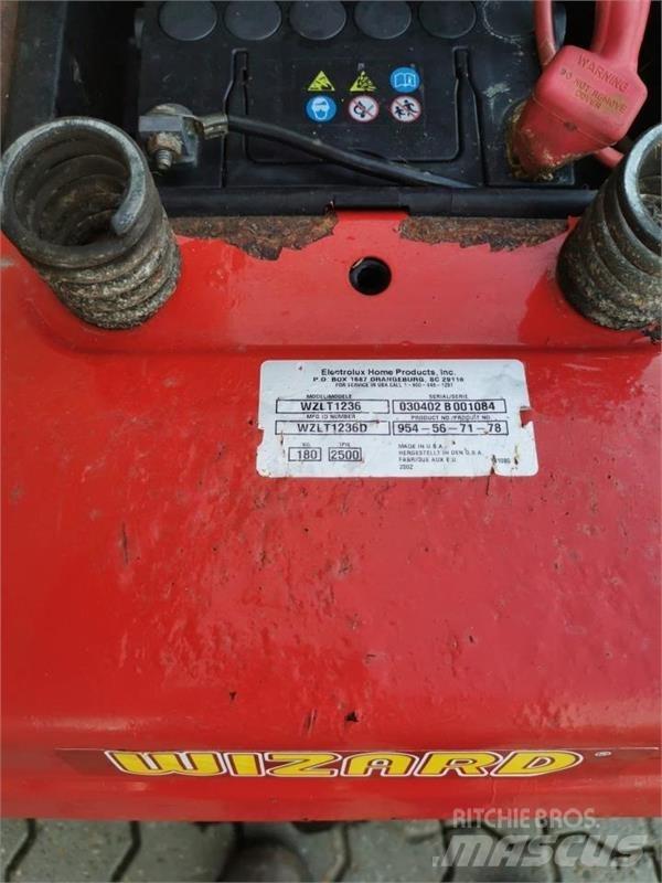 Wizard  Tractoare compacte