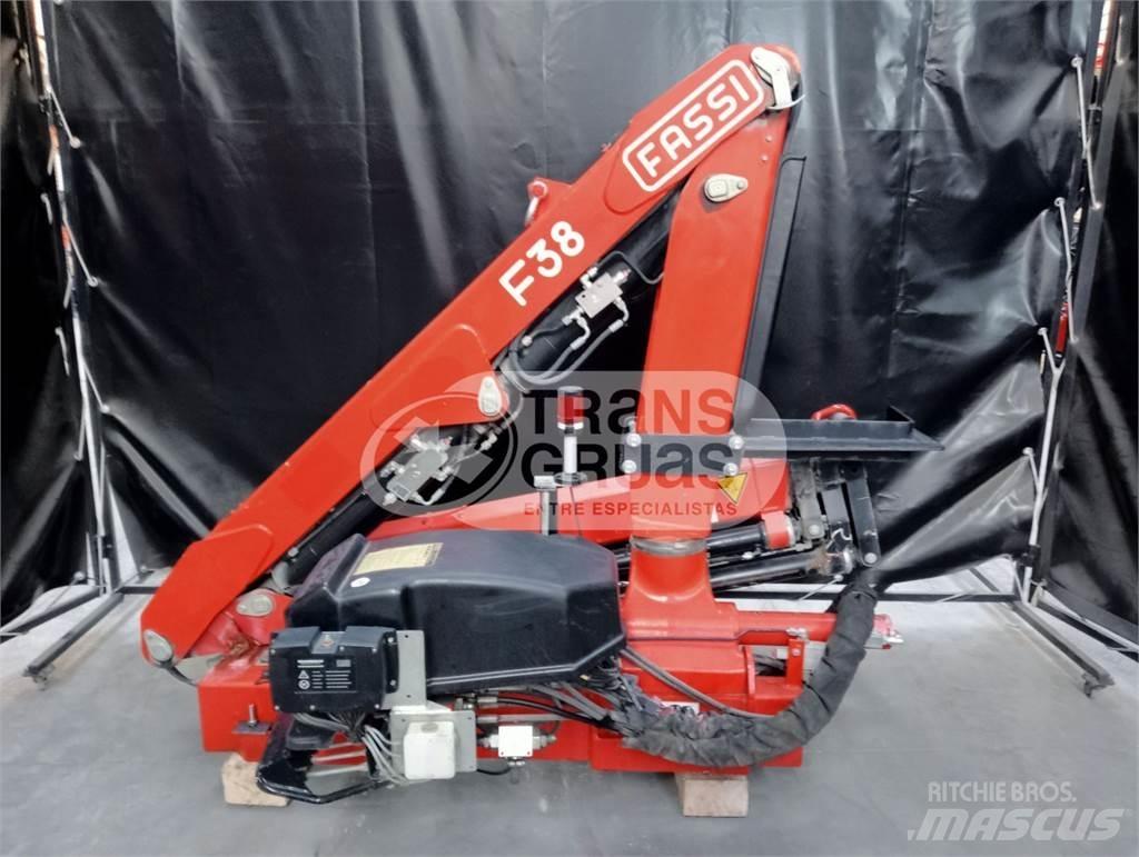 Fassi F38AF Macarale de încarcat