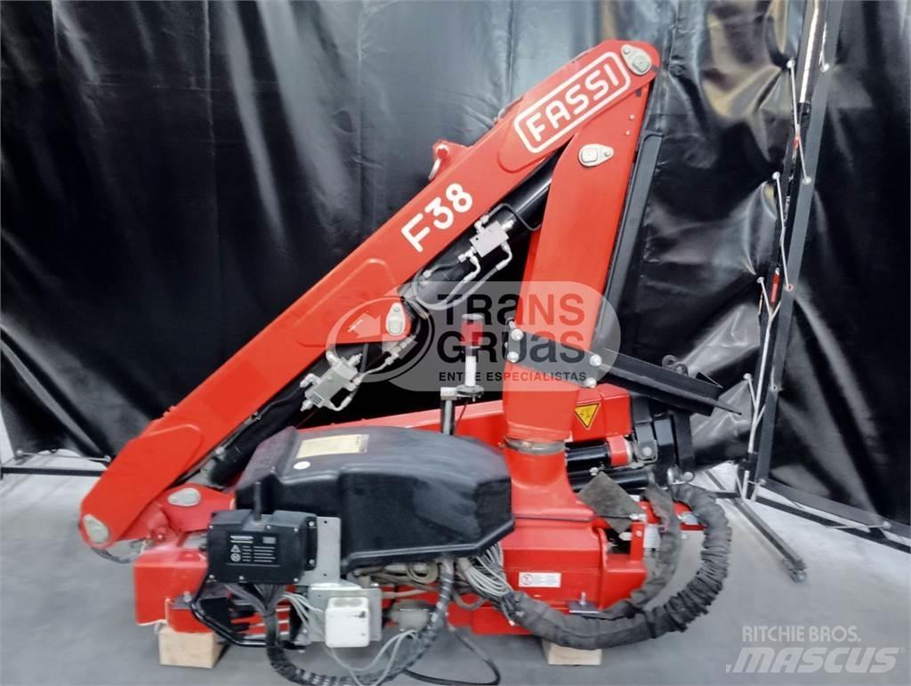 Fassi F38AF Macarale de încarcat
