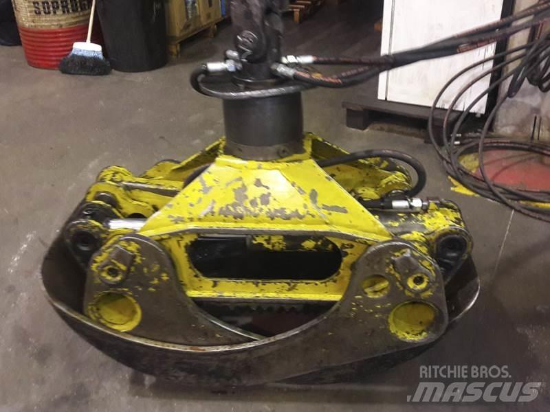 Loglift F241 Macarale si încarcatoare