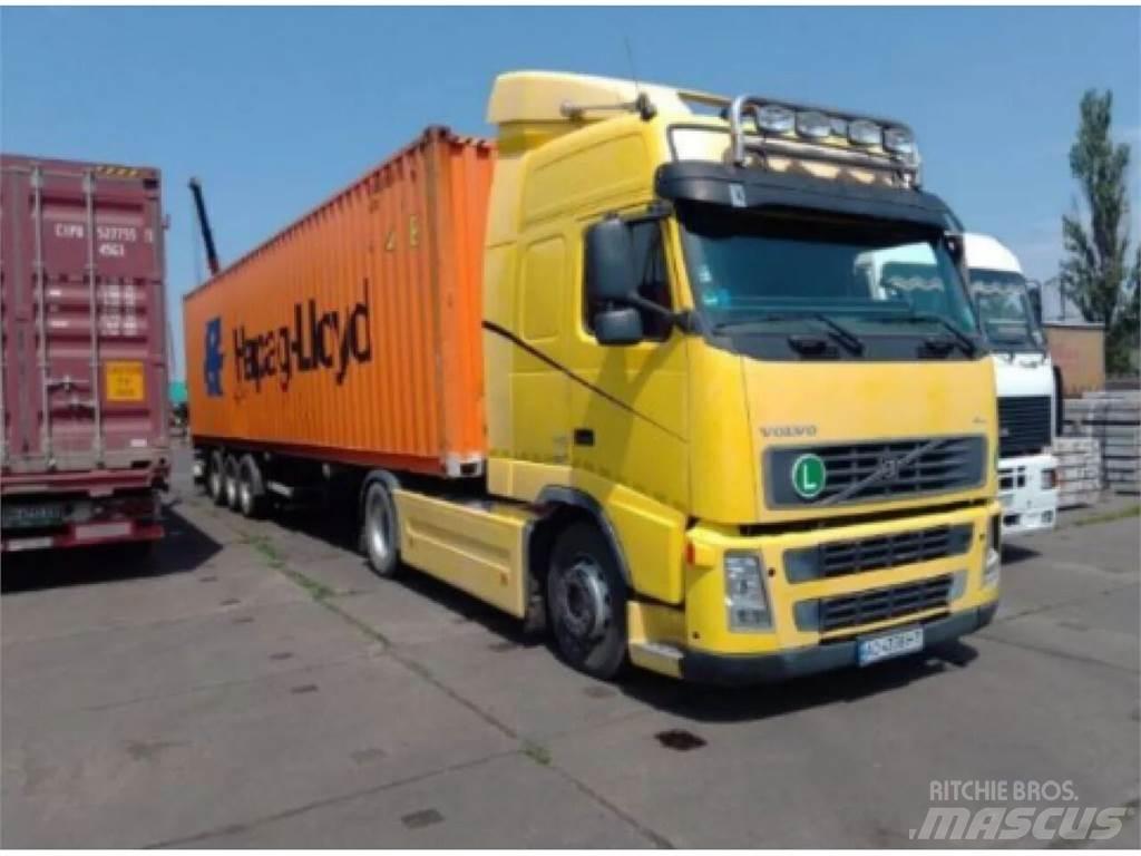 Volvo  Autotractoare